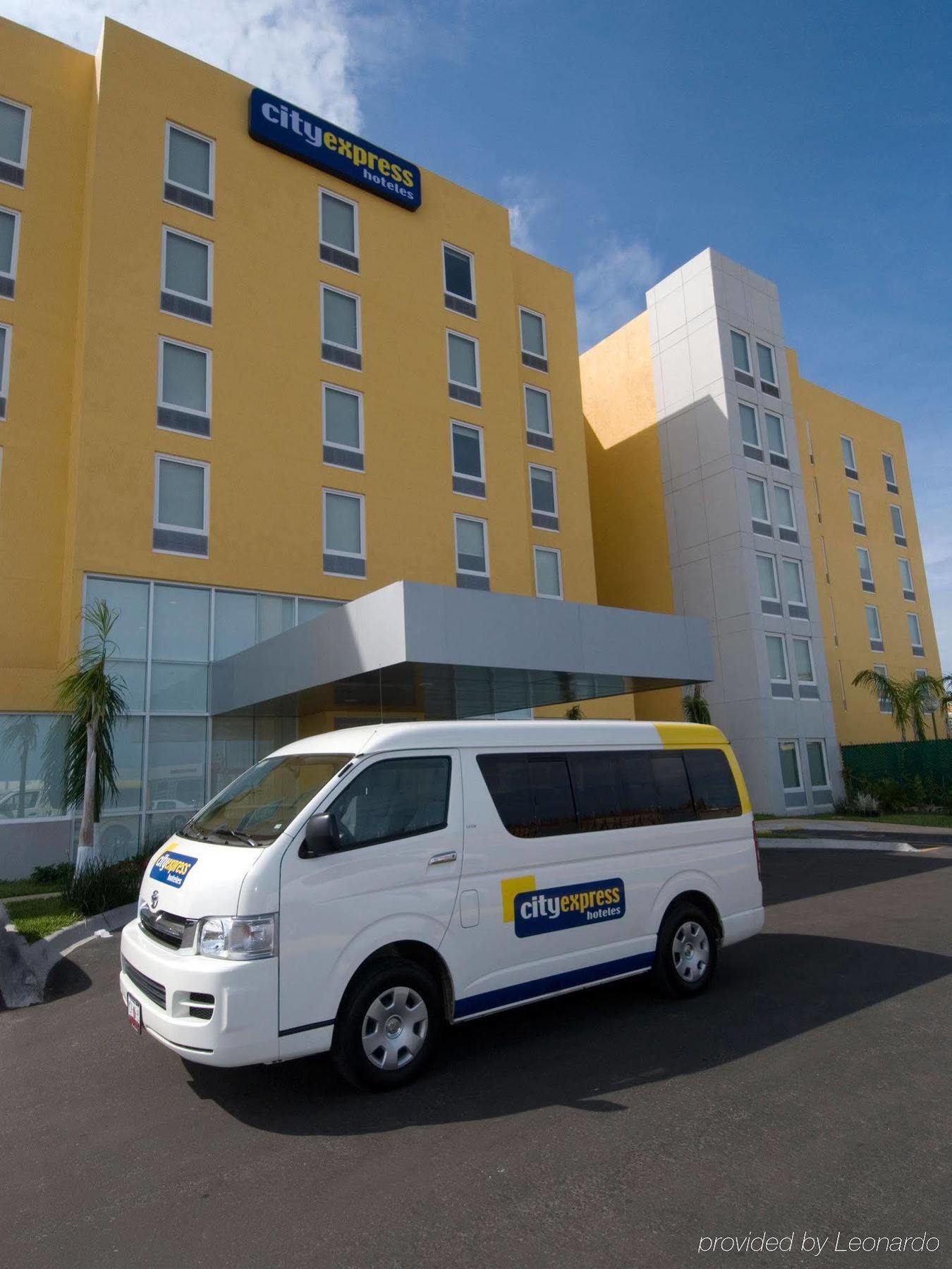 City Express Coatzacoalcos Bagian luar foto