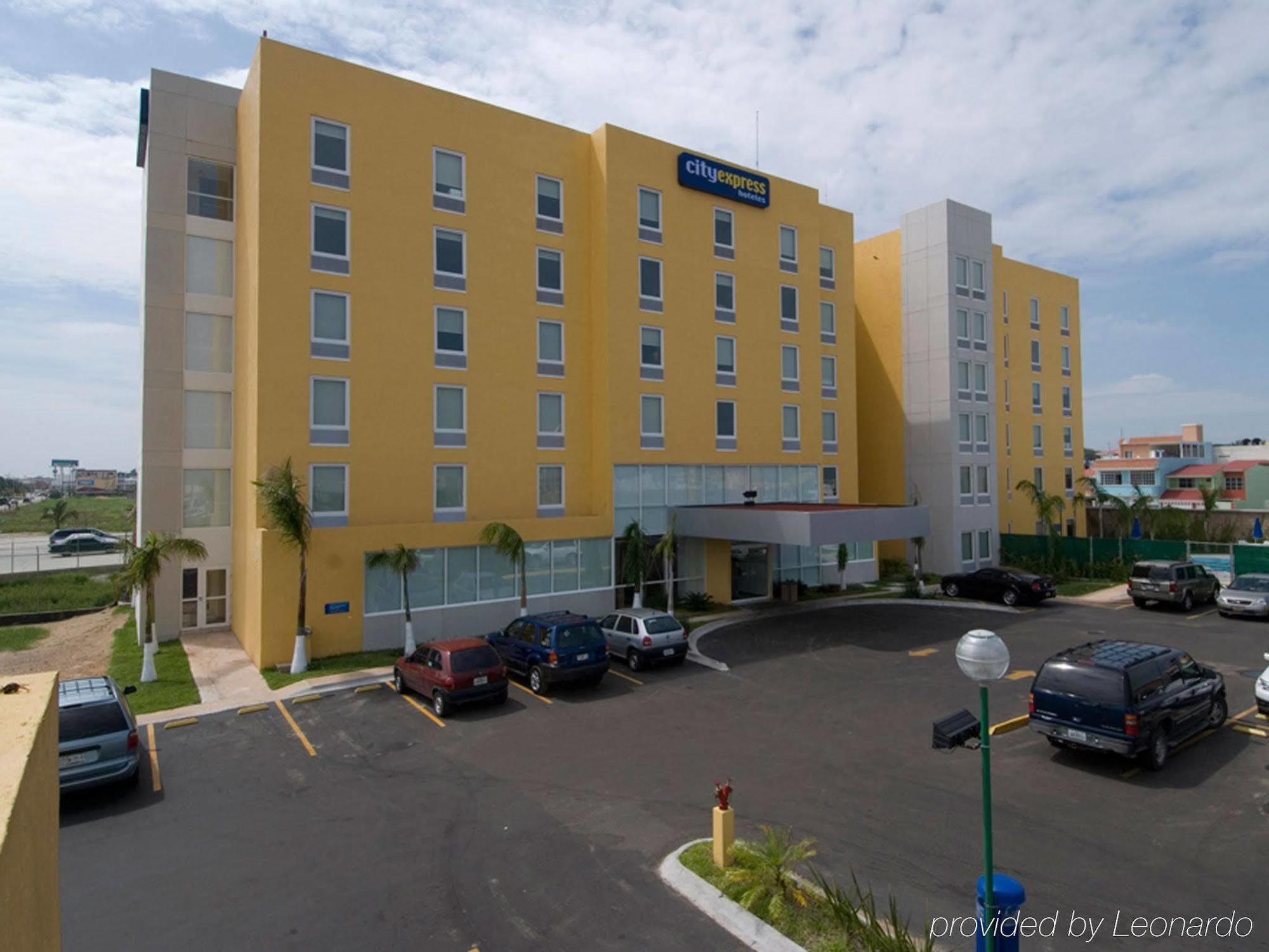 City Express Coatzacoalcos Bagian luar foto