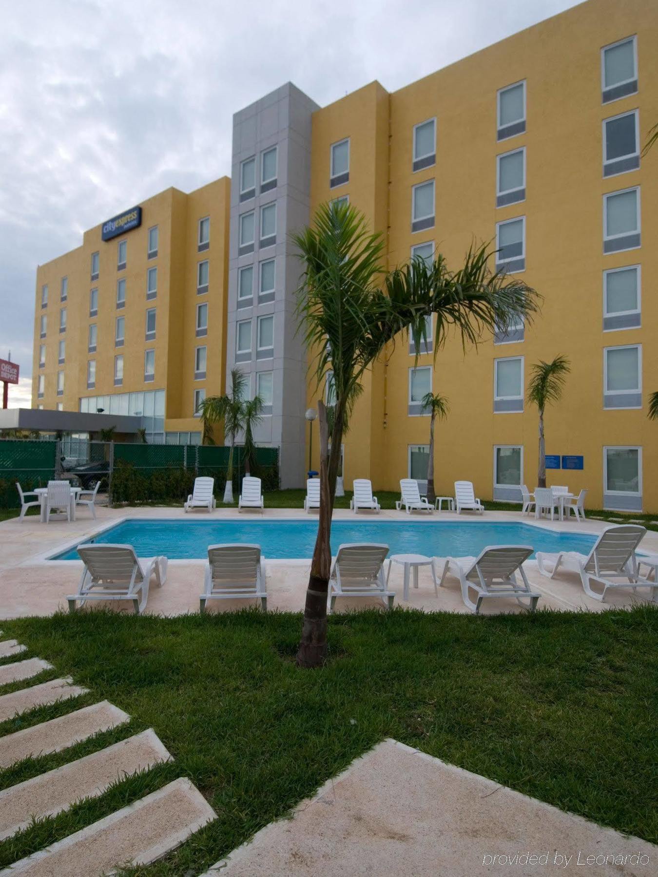 City Express Coatzacoalcos Bagian luar foto