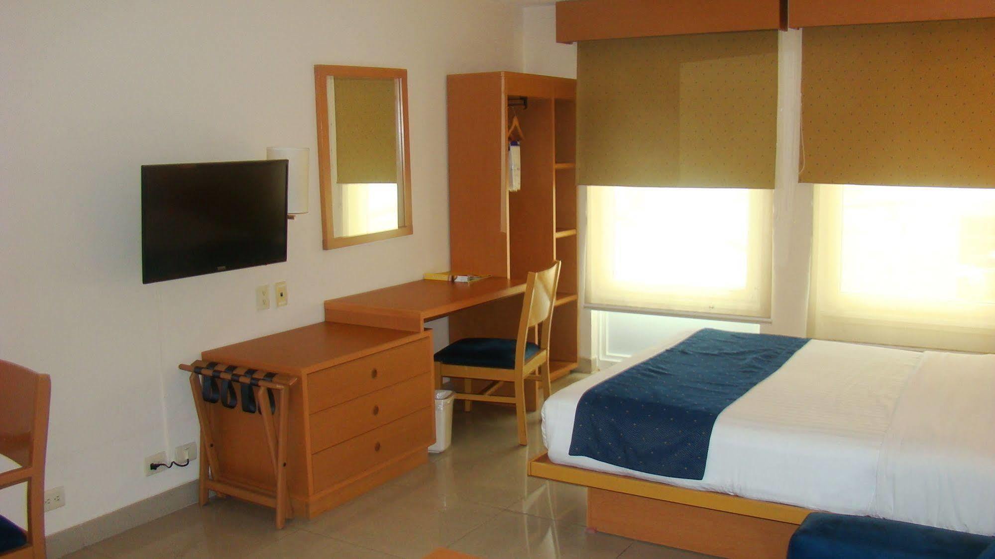 City Express Coatzacoalcos Bagian luar foto